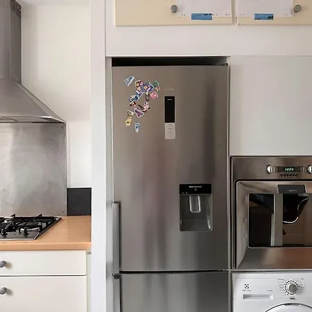 Апартаменти Jaures-pilier Rouge/app Spacieux/3 Chambres/6 Pers