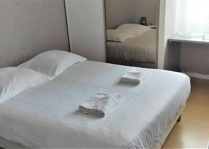 Jaurès-pilier Rouge/app Spacieux/3 Chambres/6 Pers * Brest