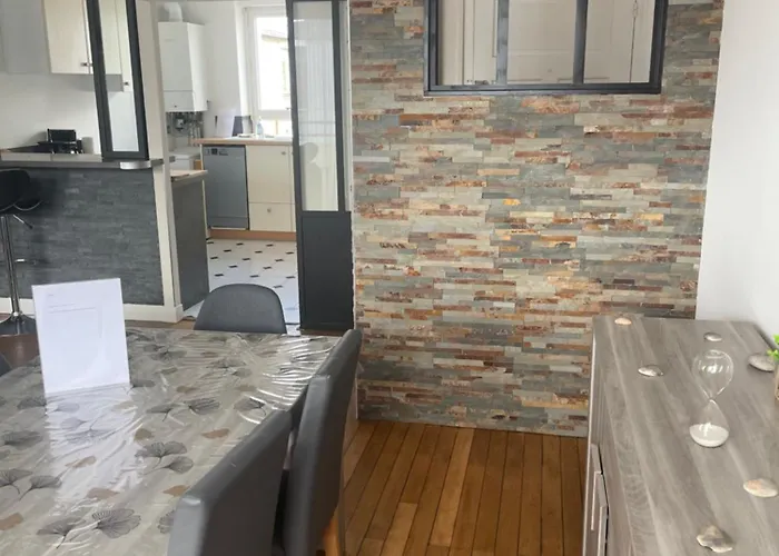 Jaurès-pilier Rouge/app Spacieux/3 Chambres/6 Pers